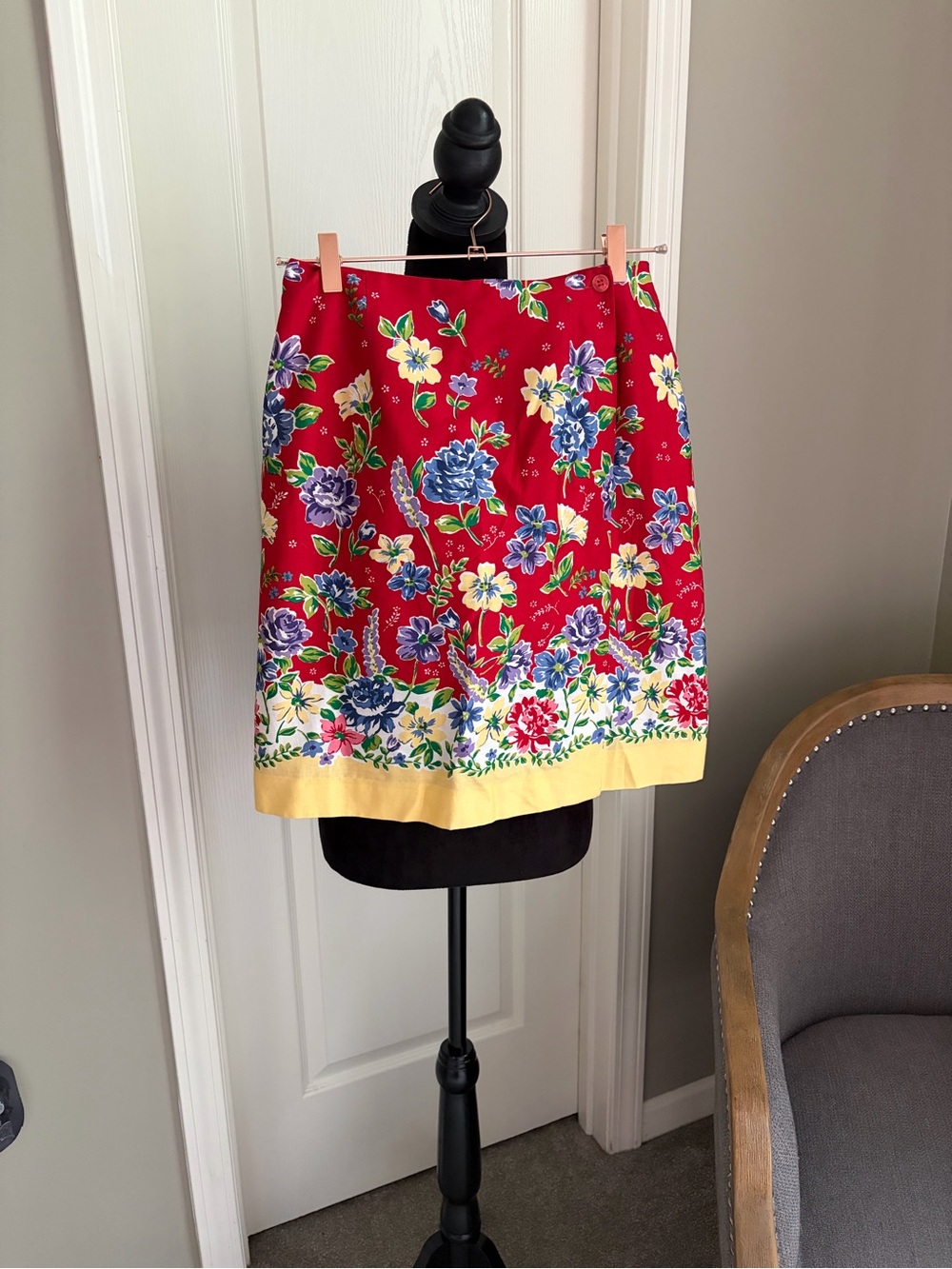 Talbots Red Floral Mini Skirt with Yellow Border